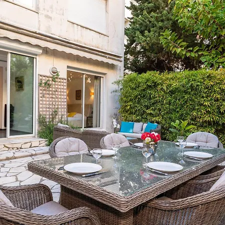Luxurious 4-bedroom With Terrace On The Croisette Appartement