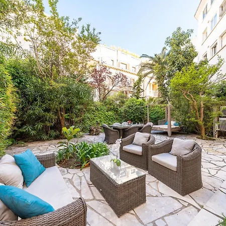 Luxurious 4-bedroom With Terrace On The Croisette *